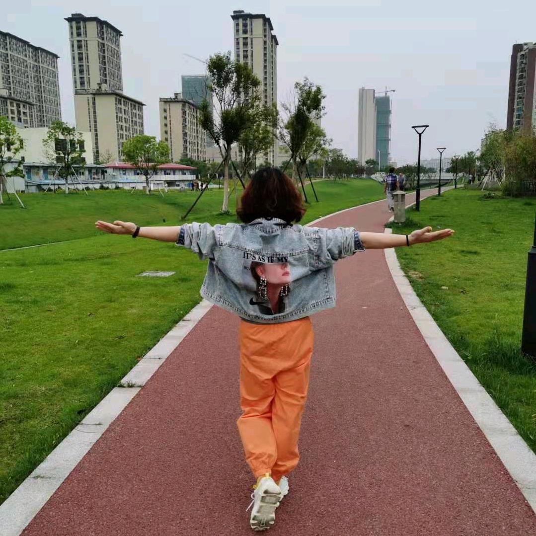 平平淡淡-75年-🐰（人生就是一场梦）