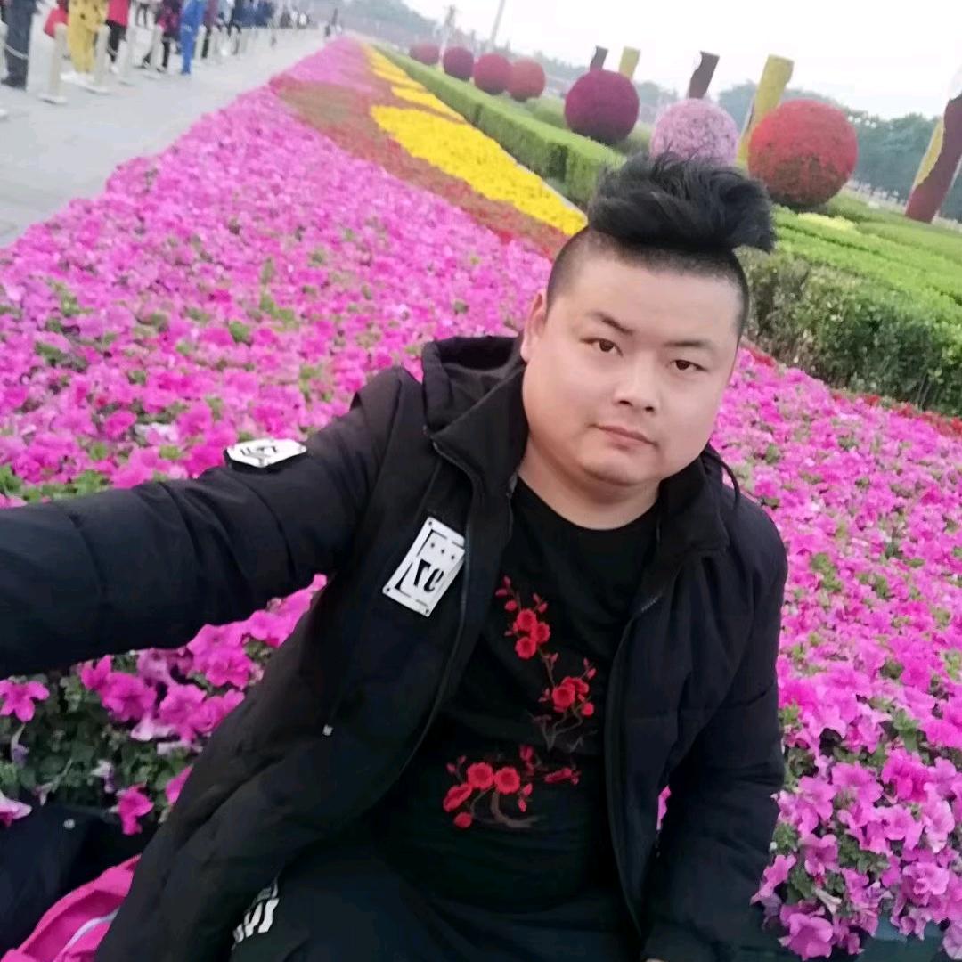 余昭昭，聋哑人