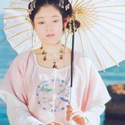 王培培
