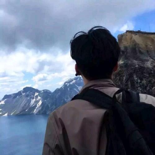 阿奎