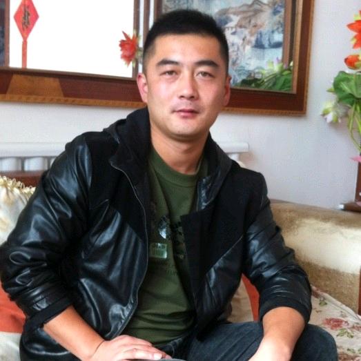 毛晓江（平度加工大葱大姜）