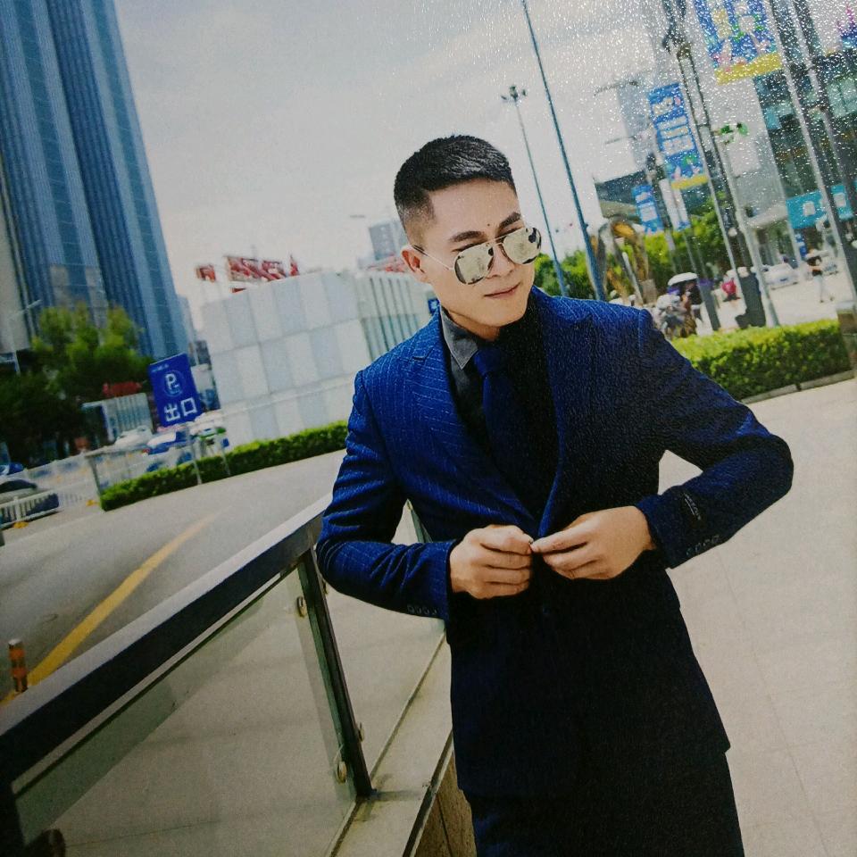 (๑>门窗安装制作<๑）