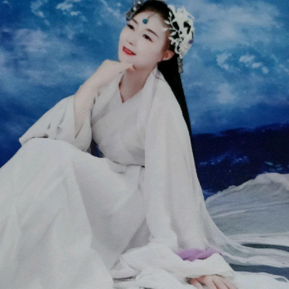 英子