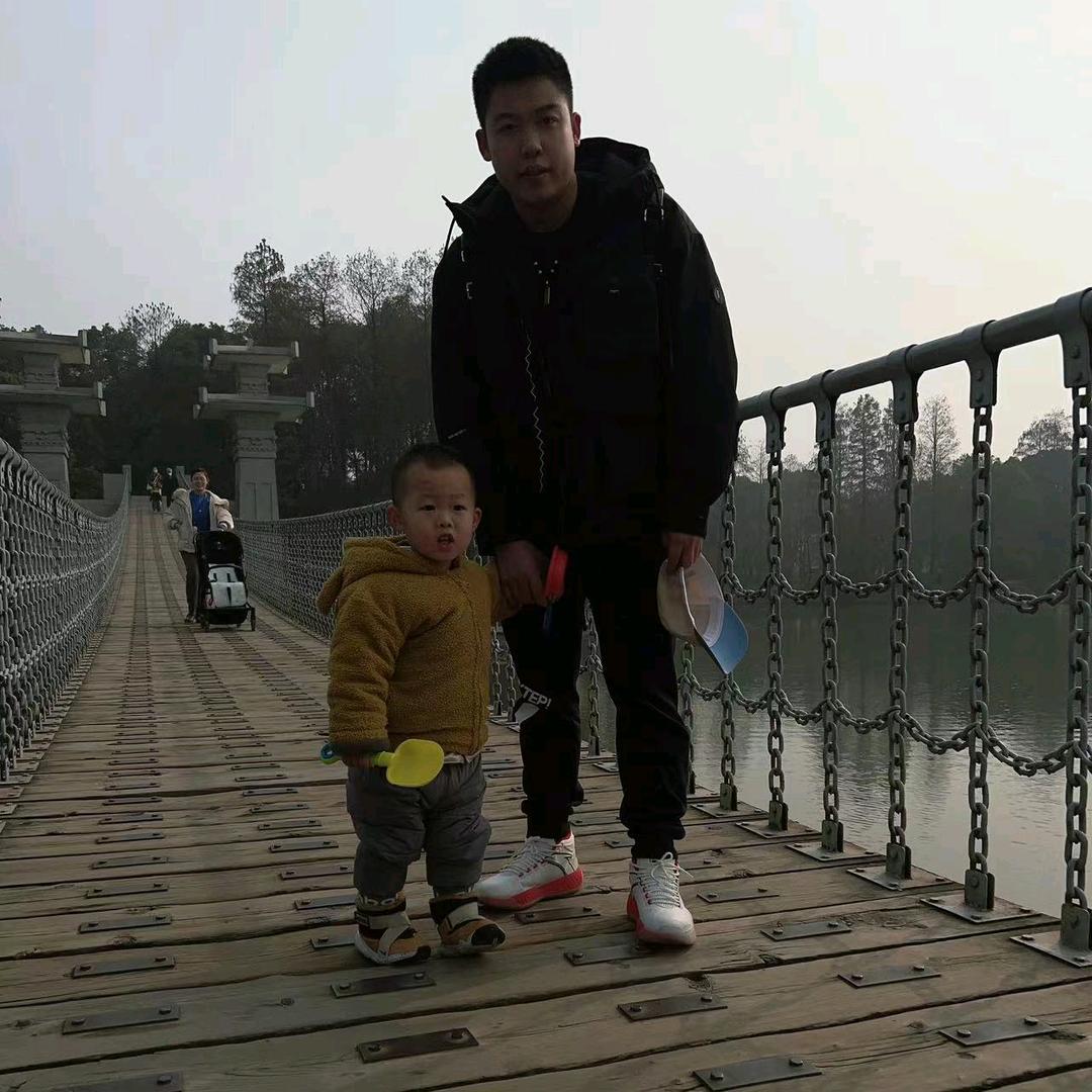 张扬《感恩食府》