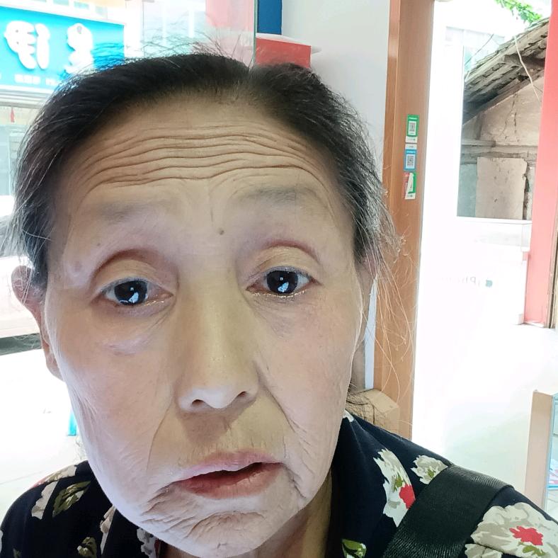 舒本琼