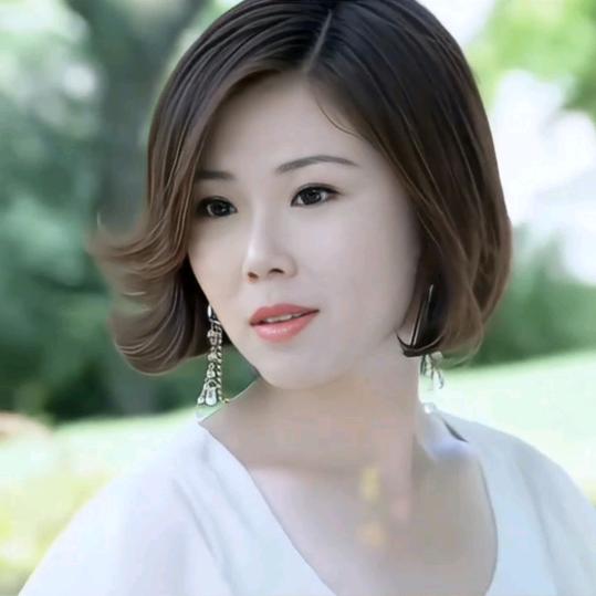 @笨丫头………不喜欢连赞