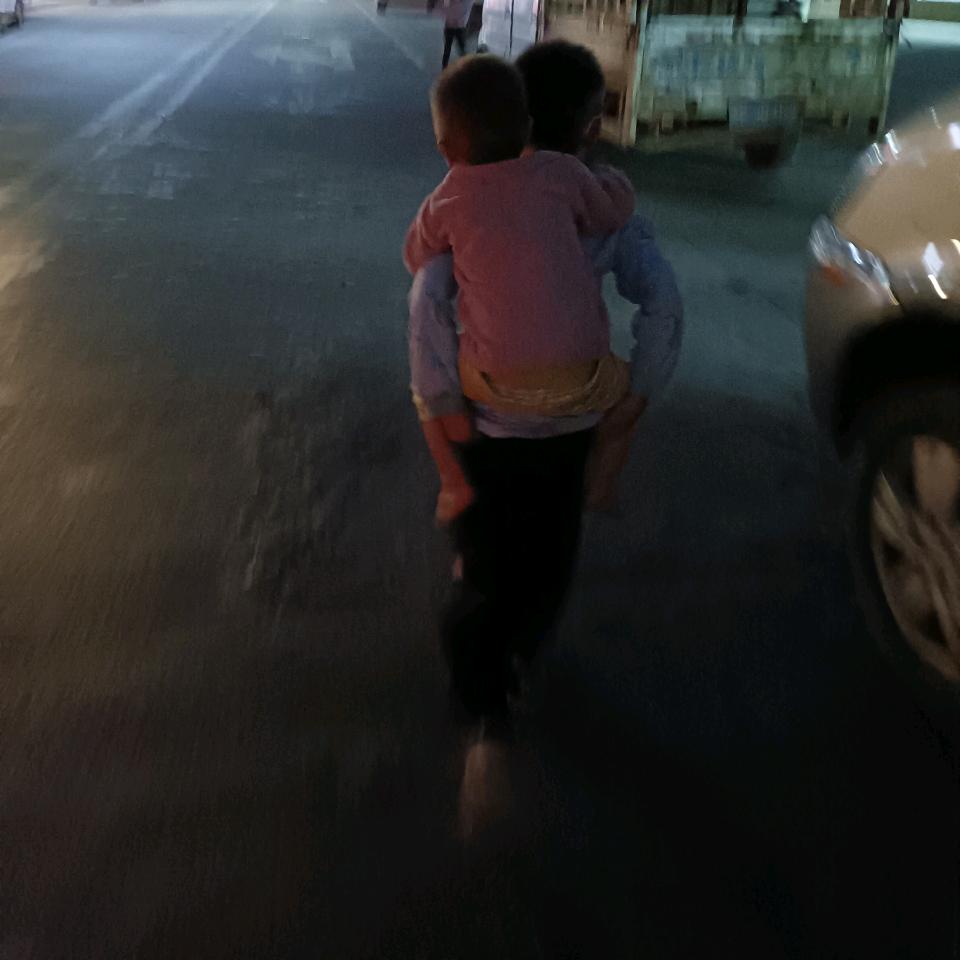 小铃铛的生活视频