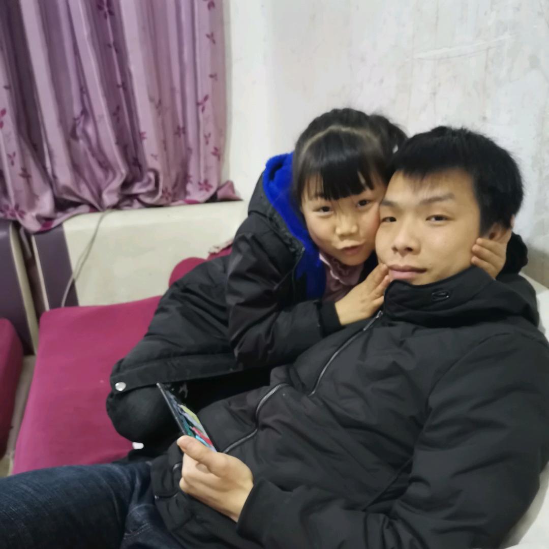 嘿;-)黑