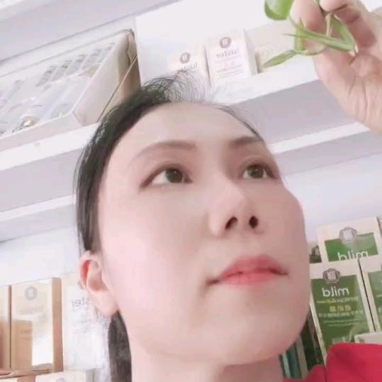 琳琳吖