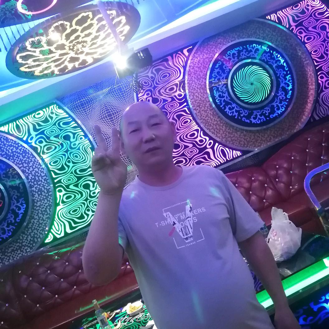 曾德彬装饰装修队