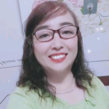 眼镜姐姐