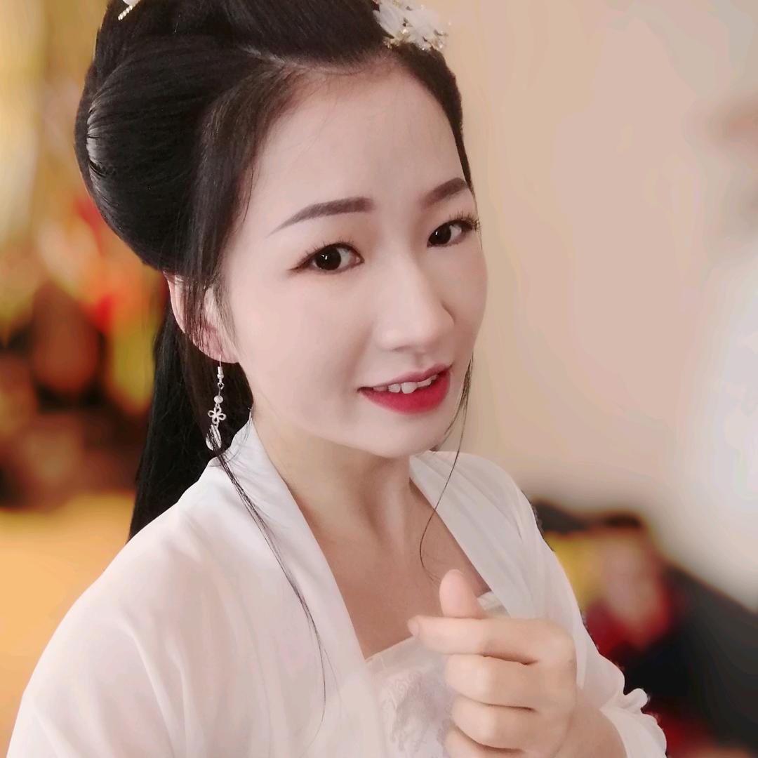 小君⁵⁸⁸