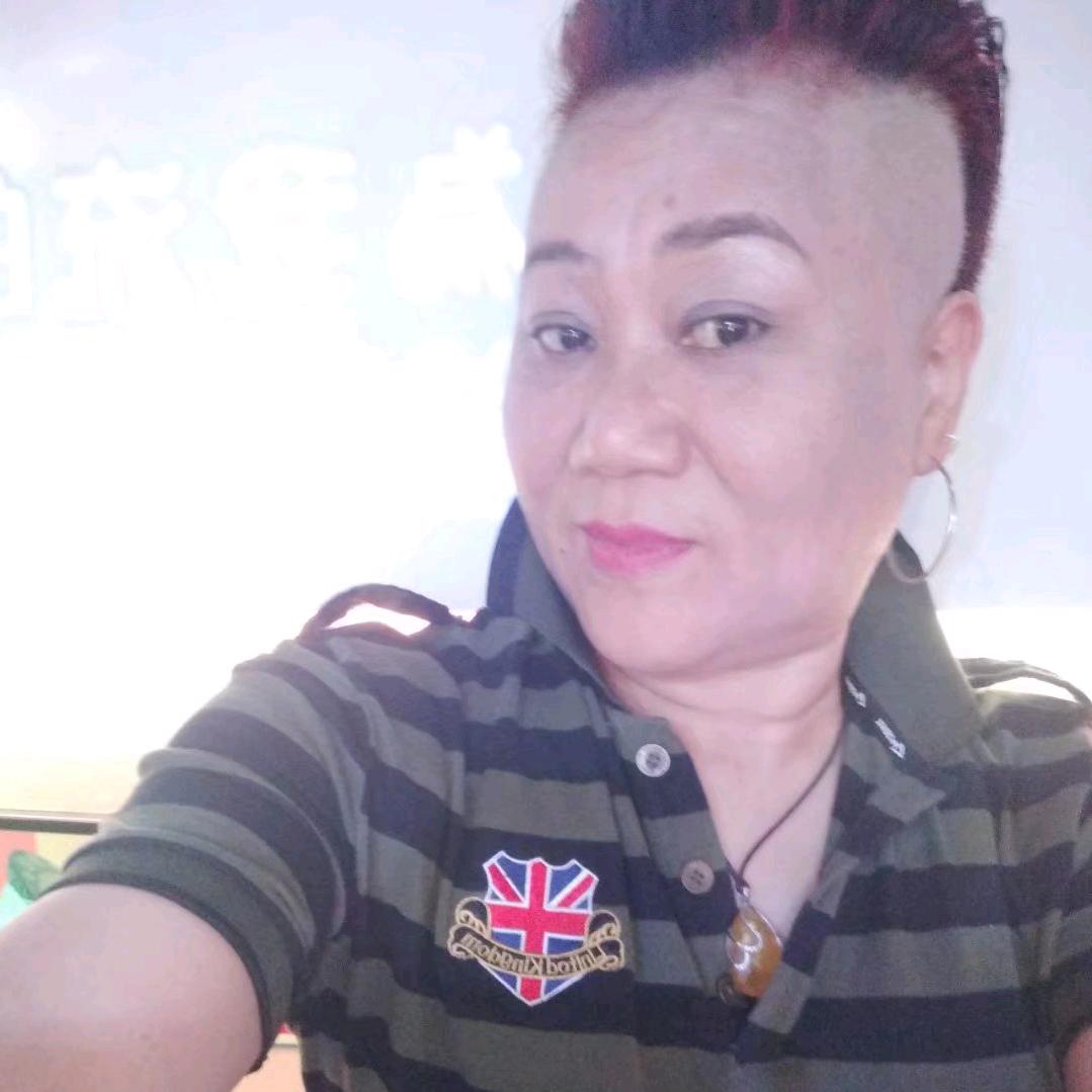 开心嗨美妞