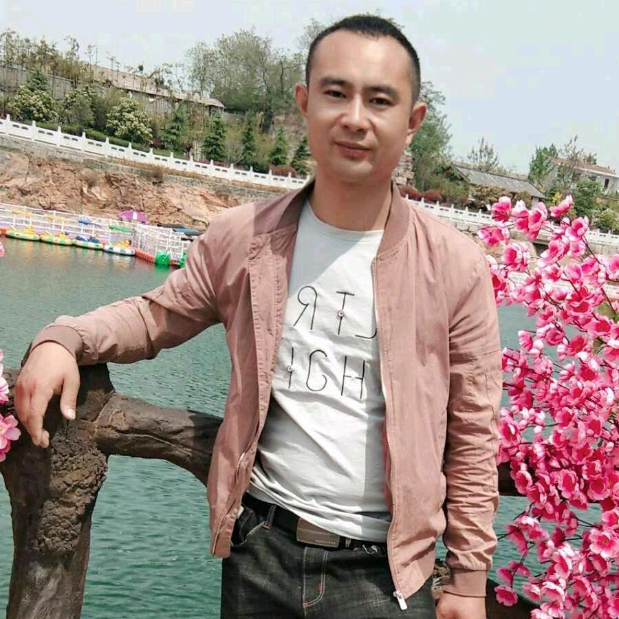 王东东！
