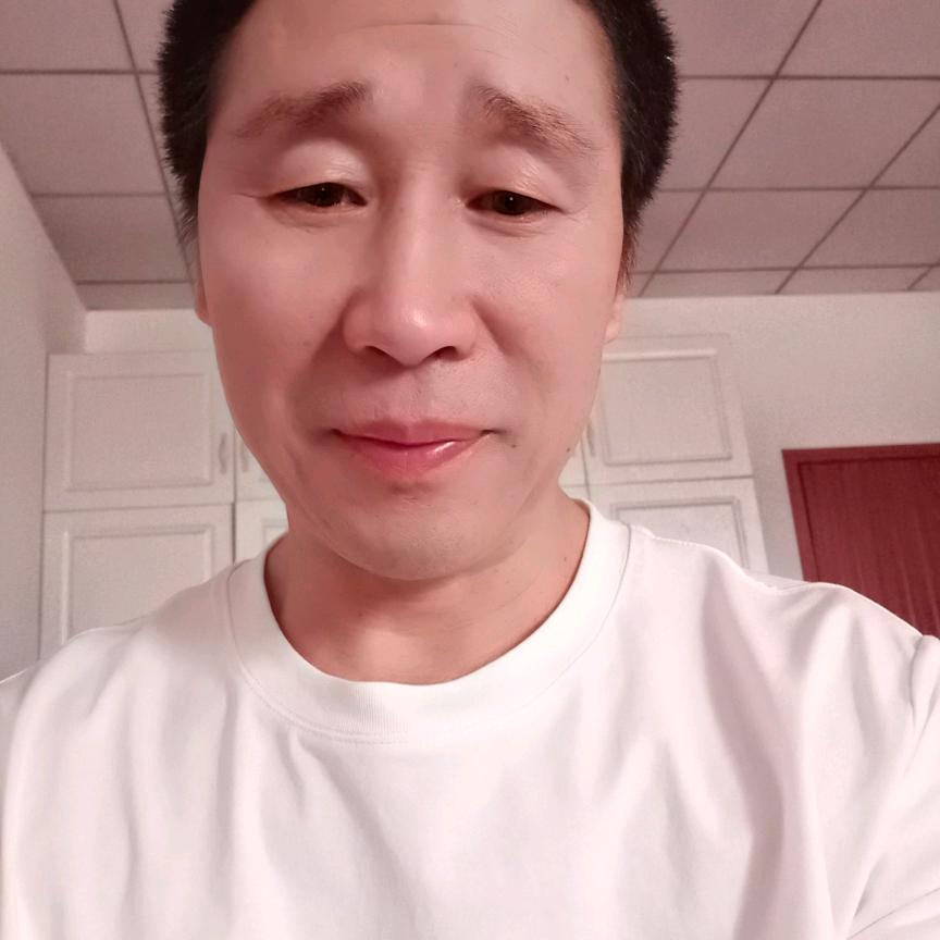 刘飞