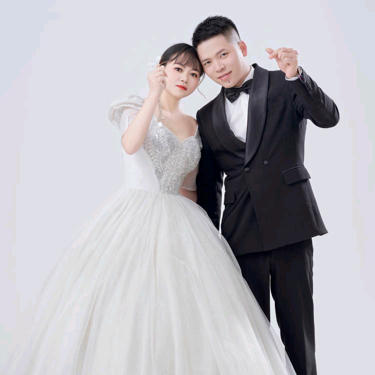 💞冰糖胡芦💕钟心耿耿℘（橱窗有好物）