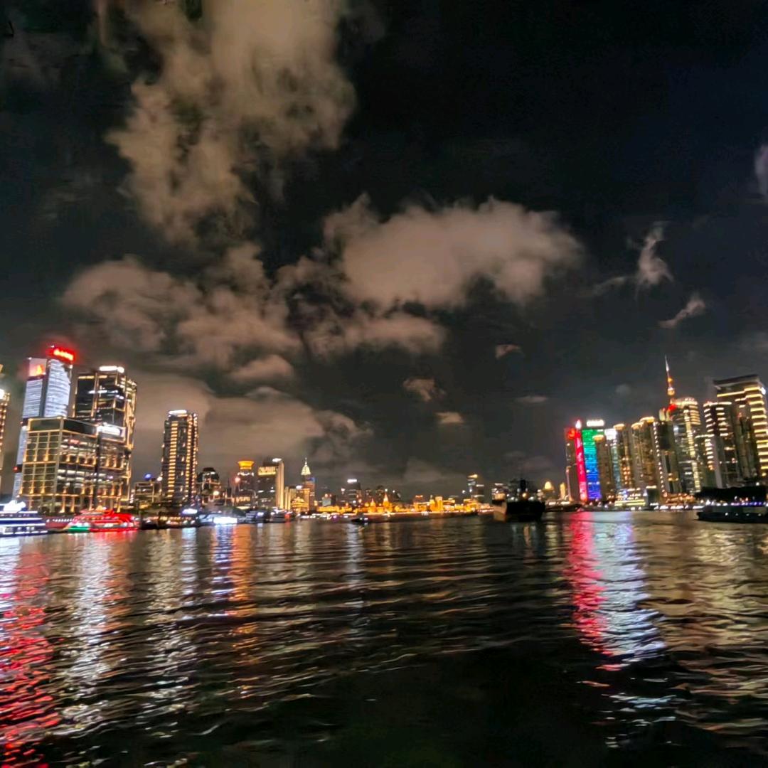 豪爽可儿呀