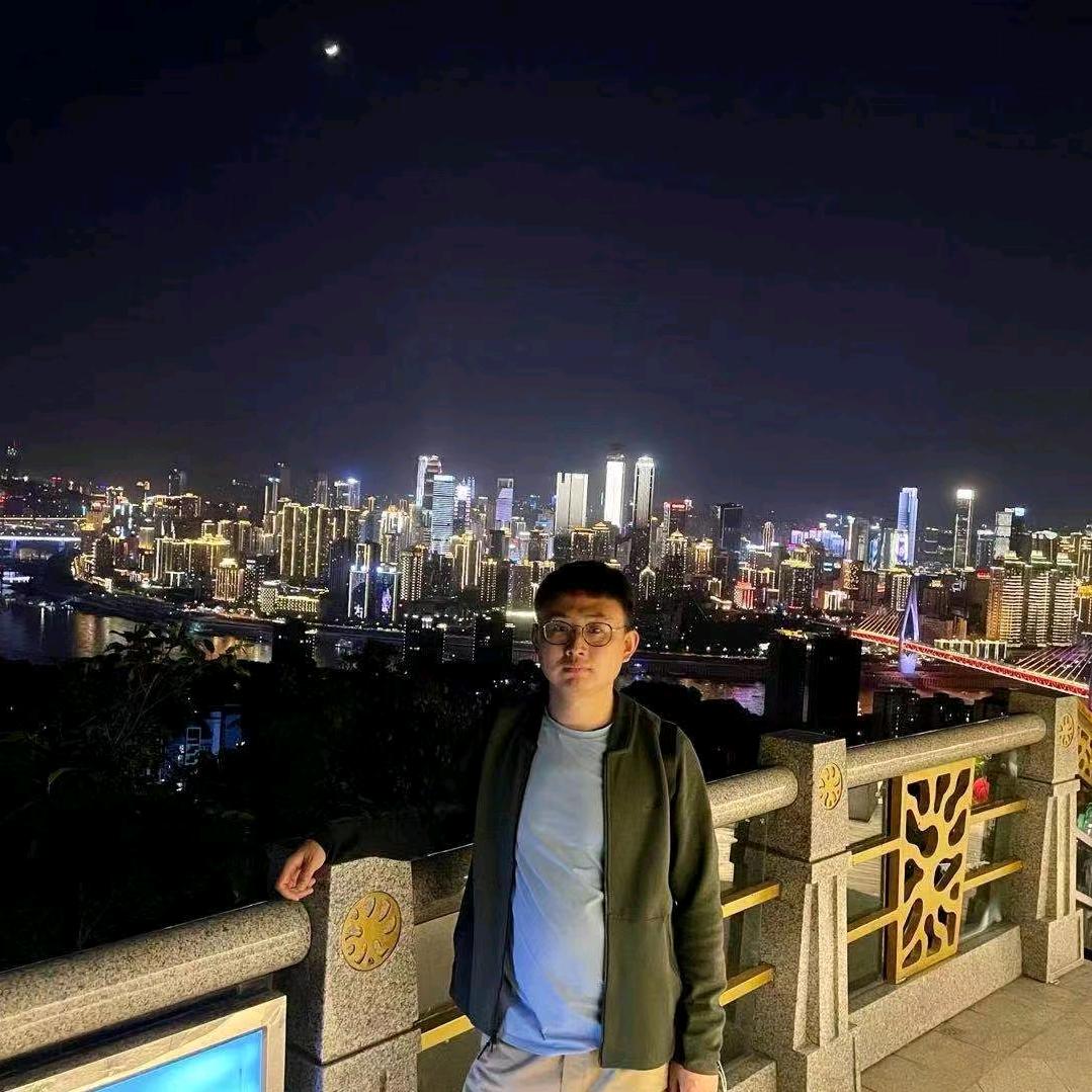 珠宝展张春成