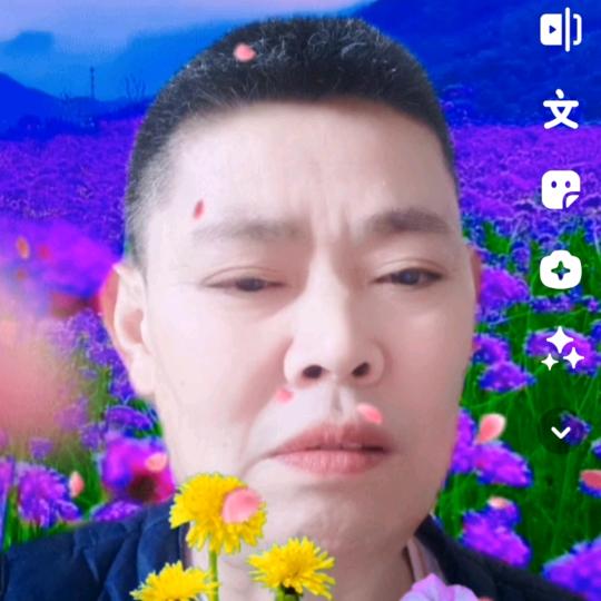 @华华