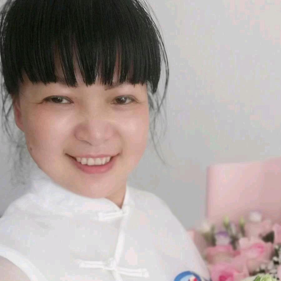 孟显梅 心理咨询工作室