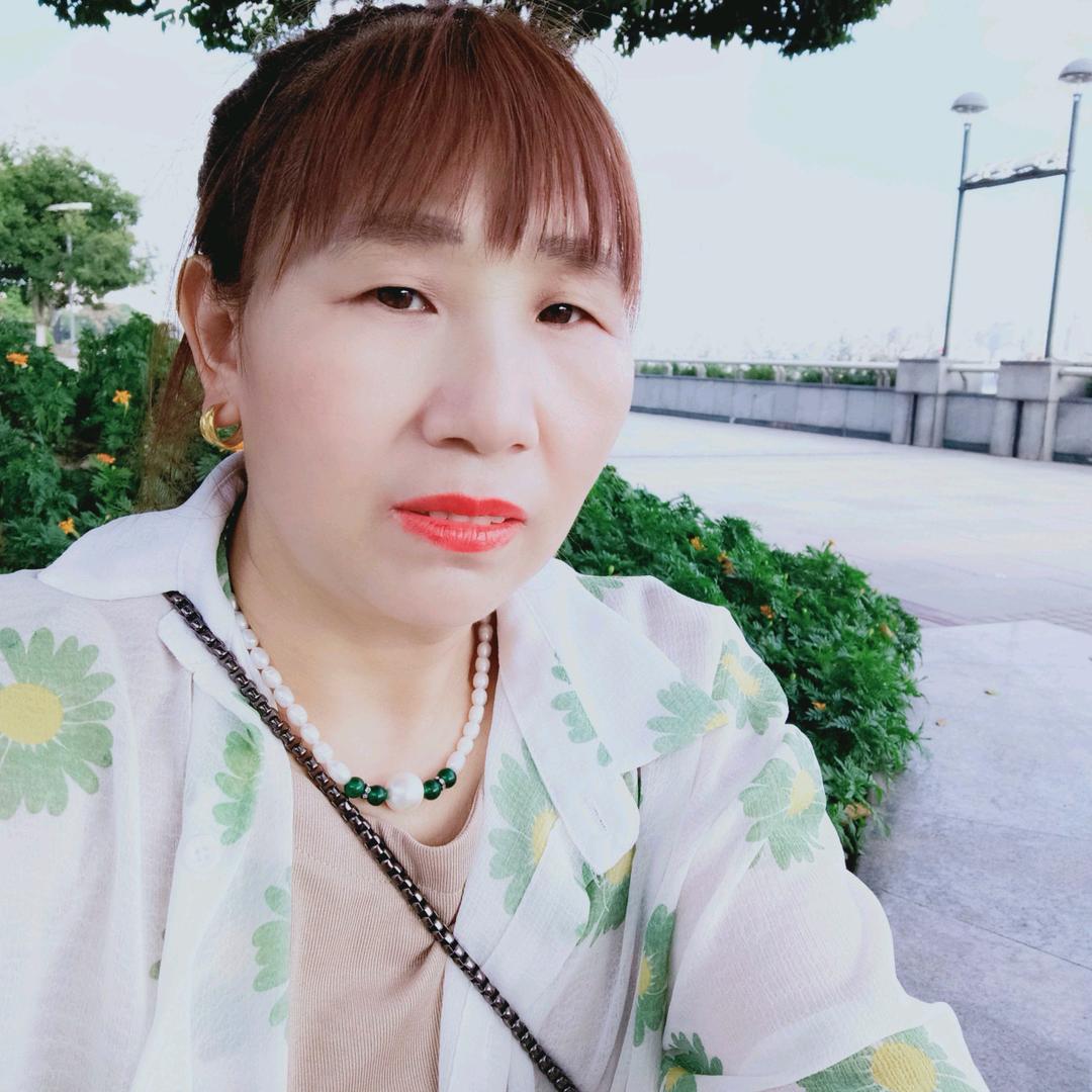 不一样的生活。