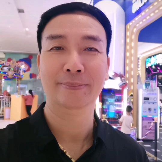 张鐏