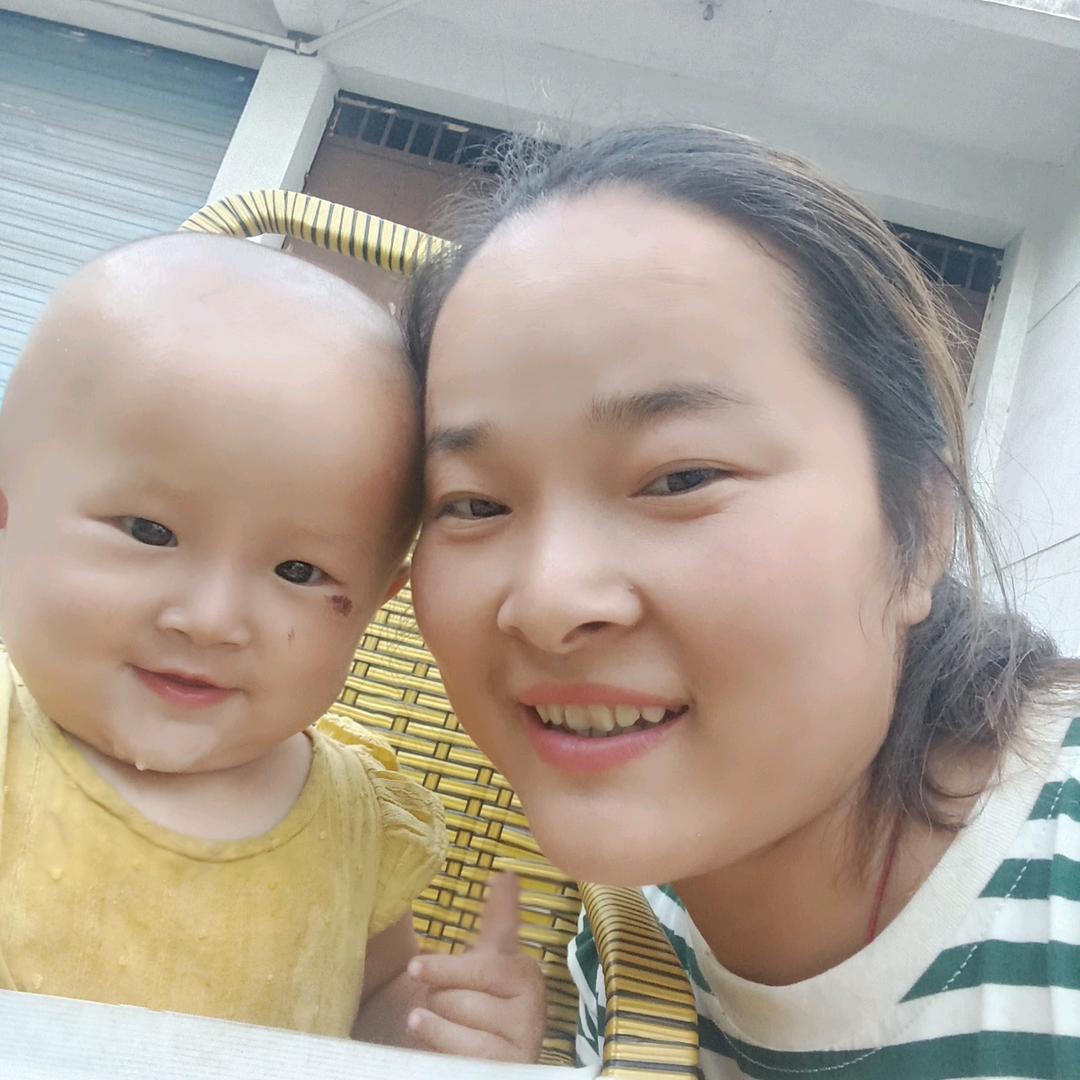 快乐的一家人