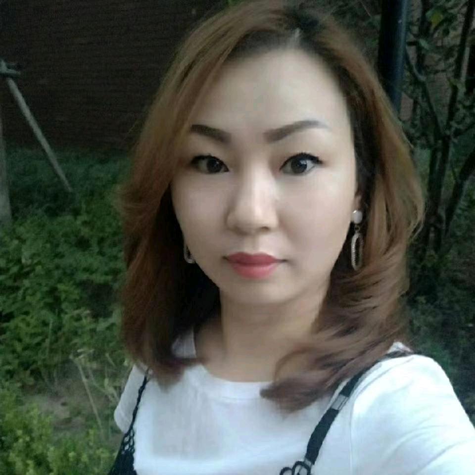 笑语穿搭