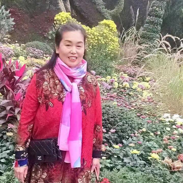 范姐姐中午十二点二十直播