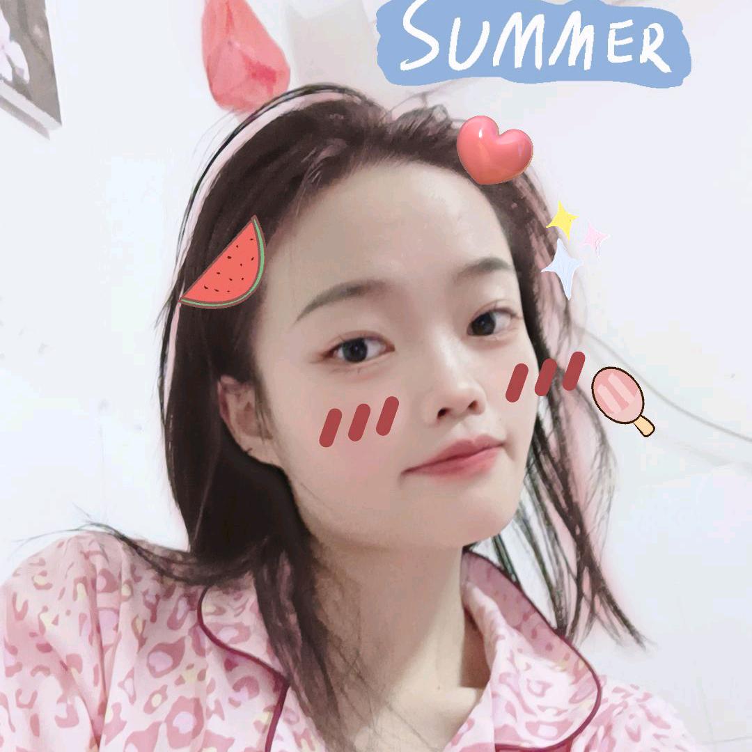 发呆的小绵羊