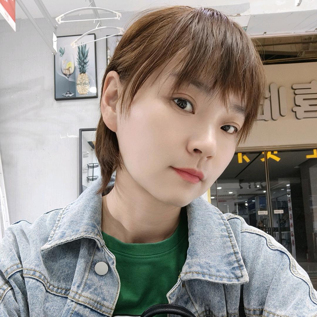 银川淋淋柒卫浴小戴