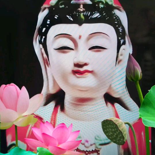 心中有佛，感恩一心，全家平安健康幸福