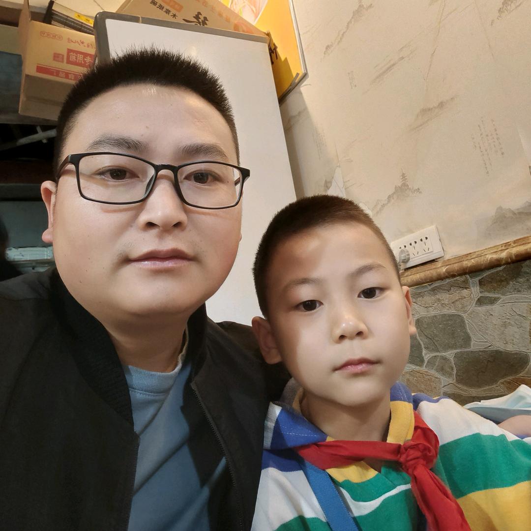 卖水泥的任先生