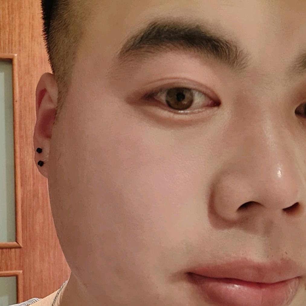 嗨！李先生