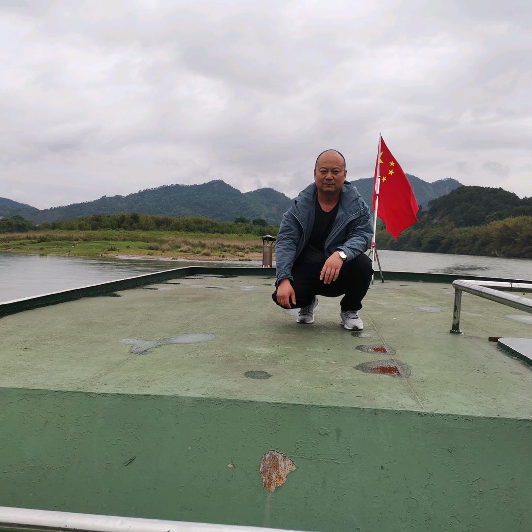 眀天更辉煌