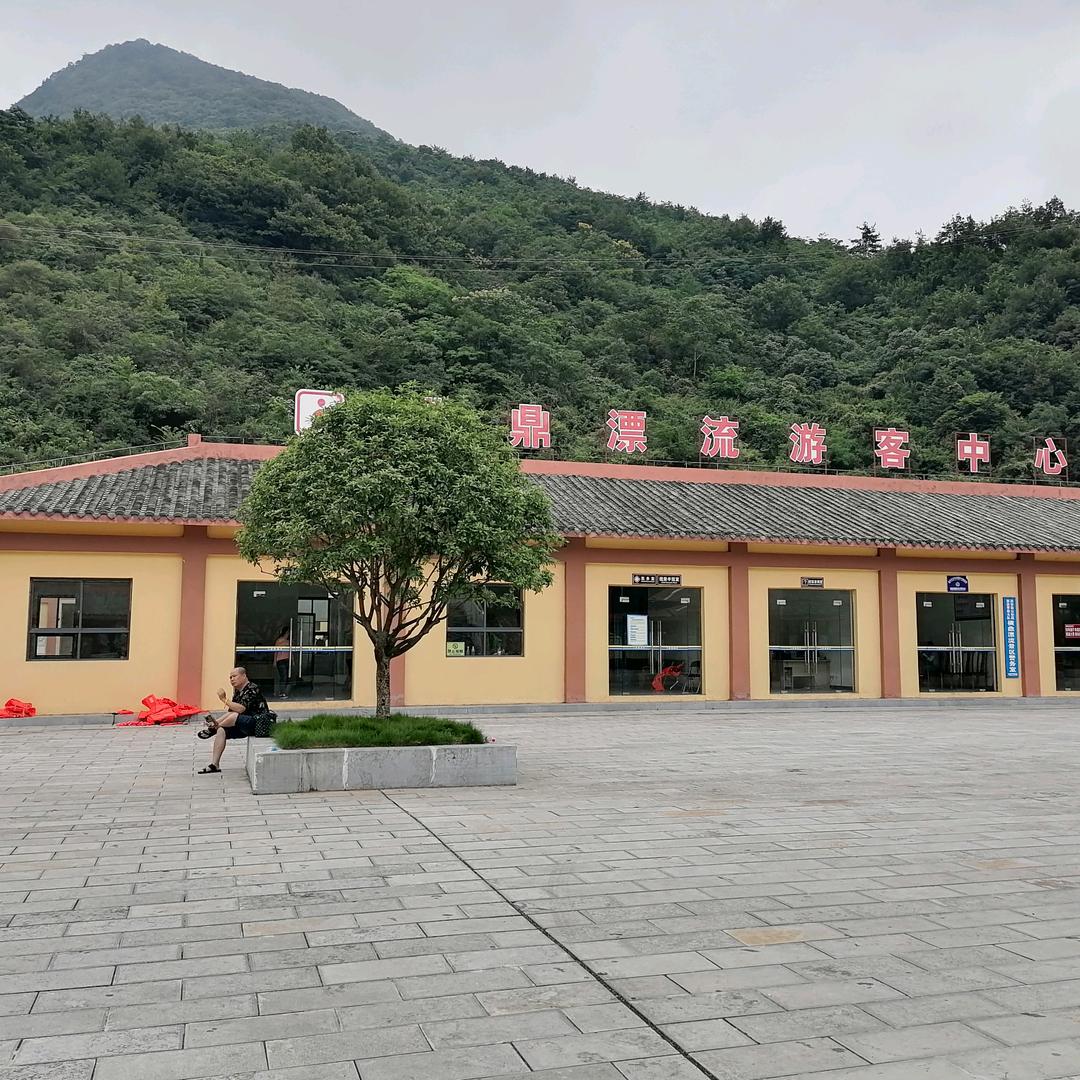 西安极典系统门窗阿志