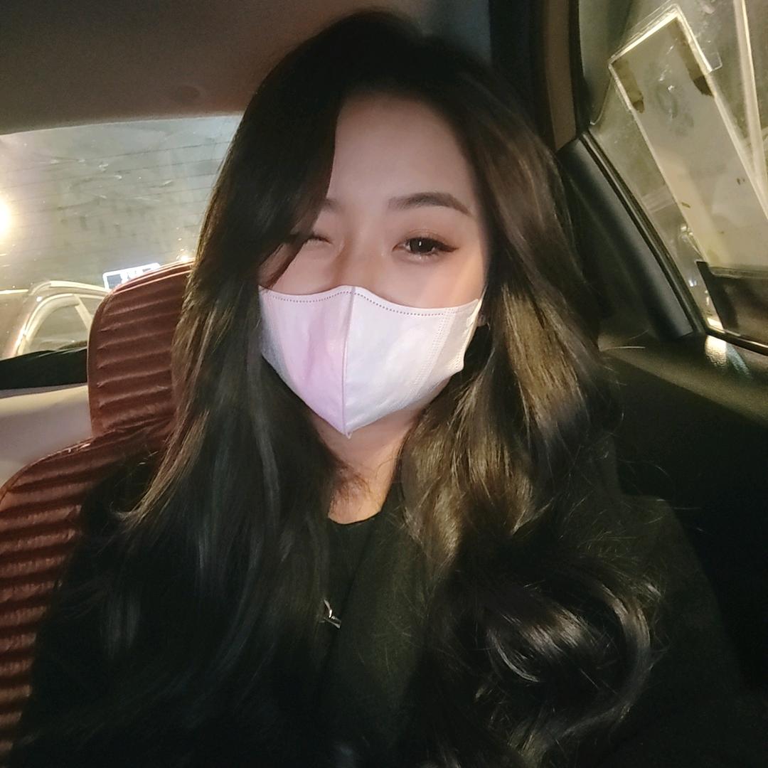 王子屹的美女妈沫~