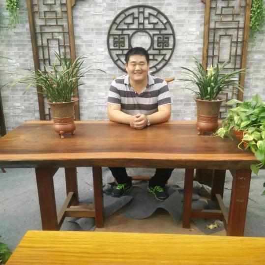半吨兄弟