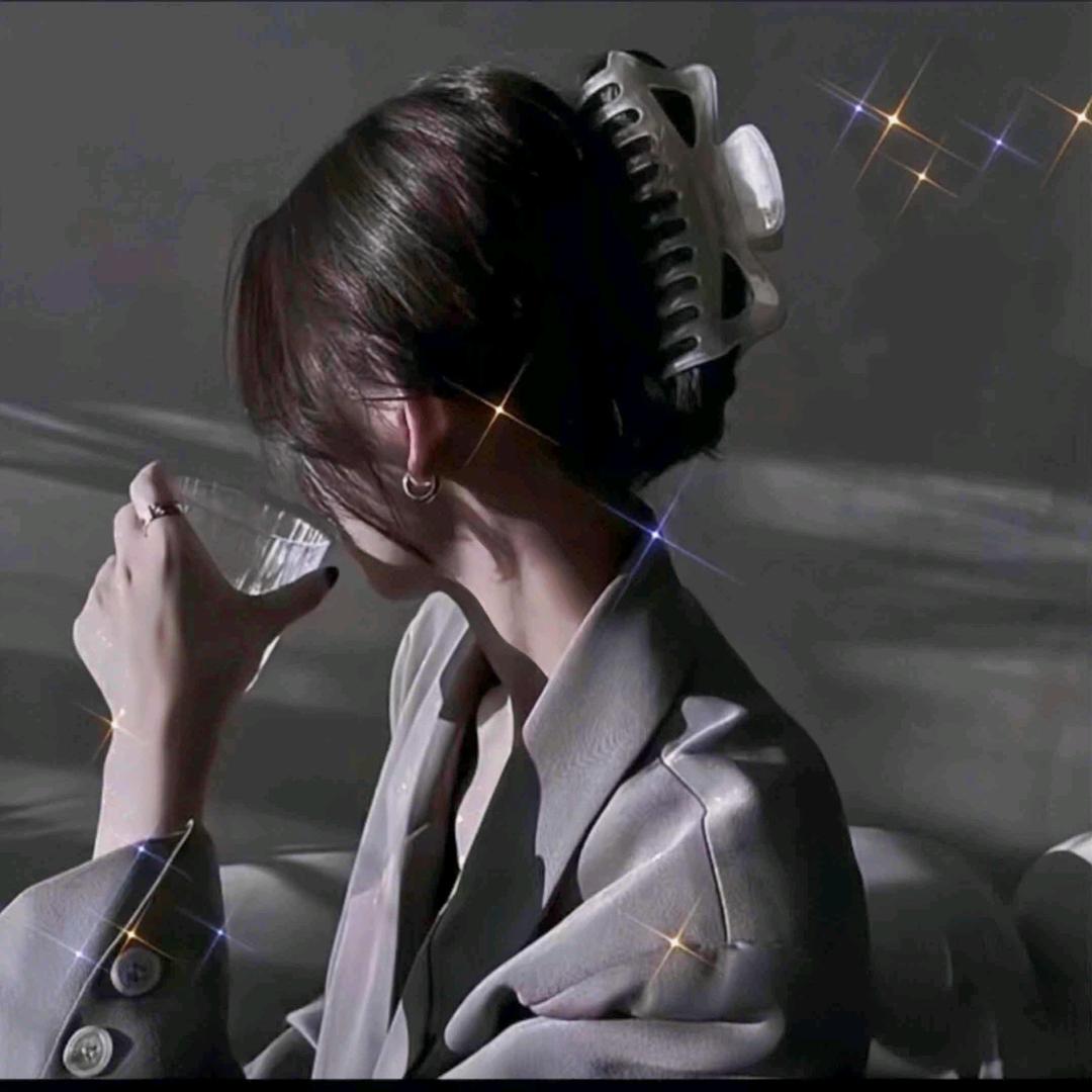 泡沫。破碎亦美