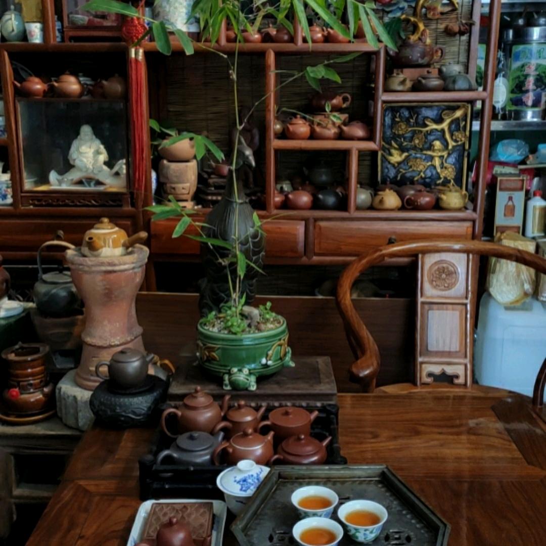 有福茶业，谢