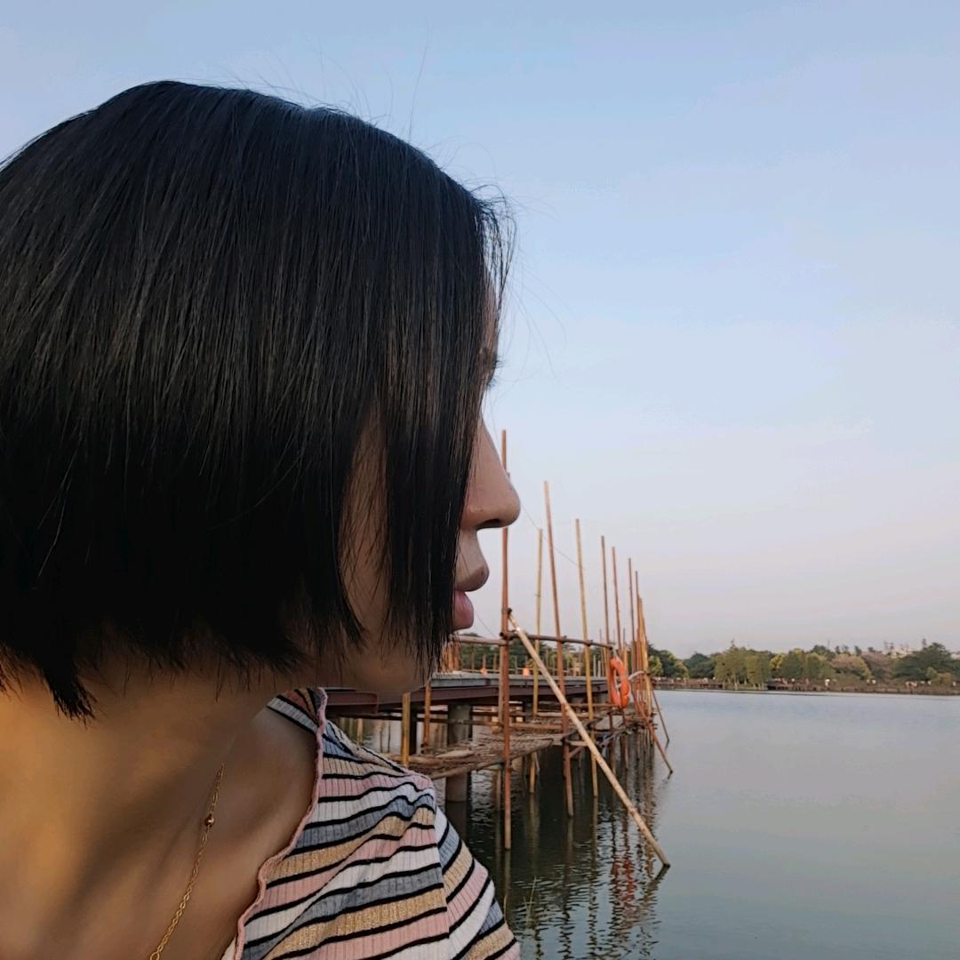 小宝。。。。，，，