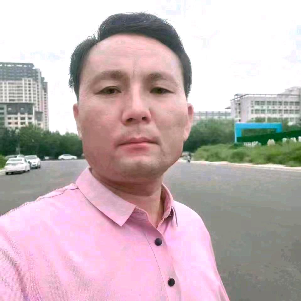 小卢哥就是帅