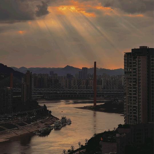 等待夜幕的降临