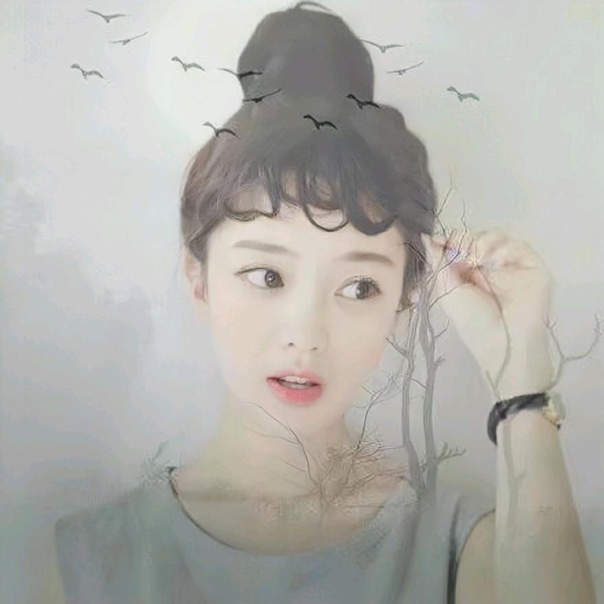淡绿