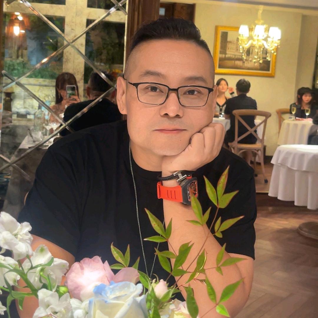 树洞熊