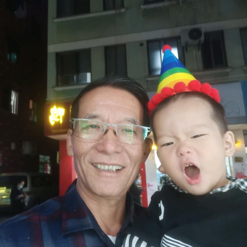 湖头小舅