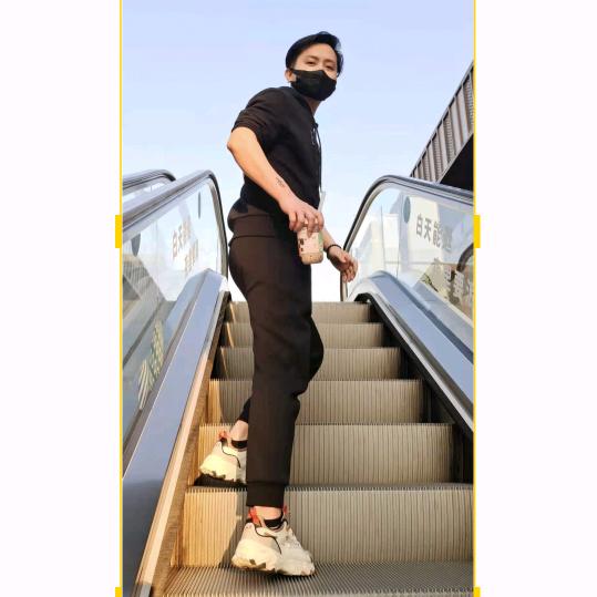 大哥哥🇨🇳