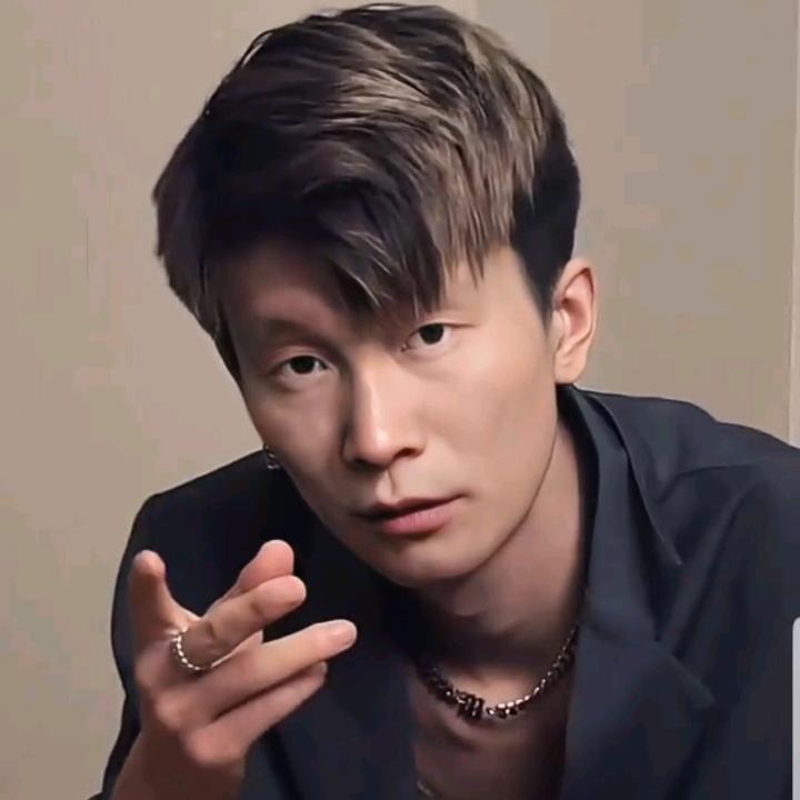 張小凡<承蒙厚愛>