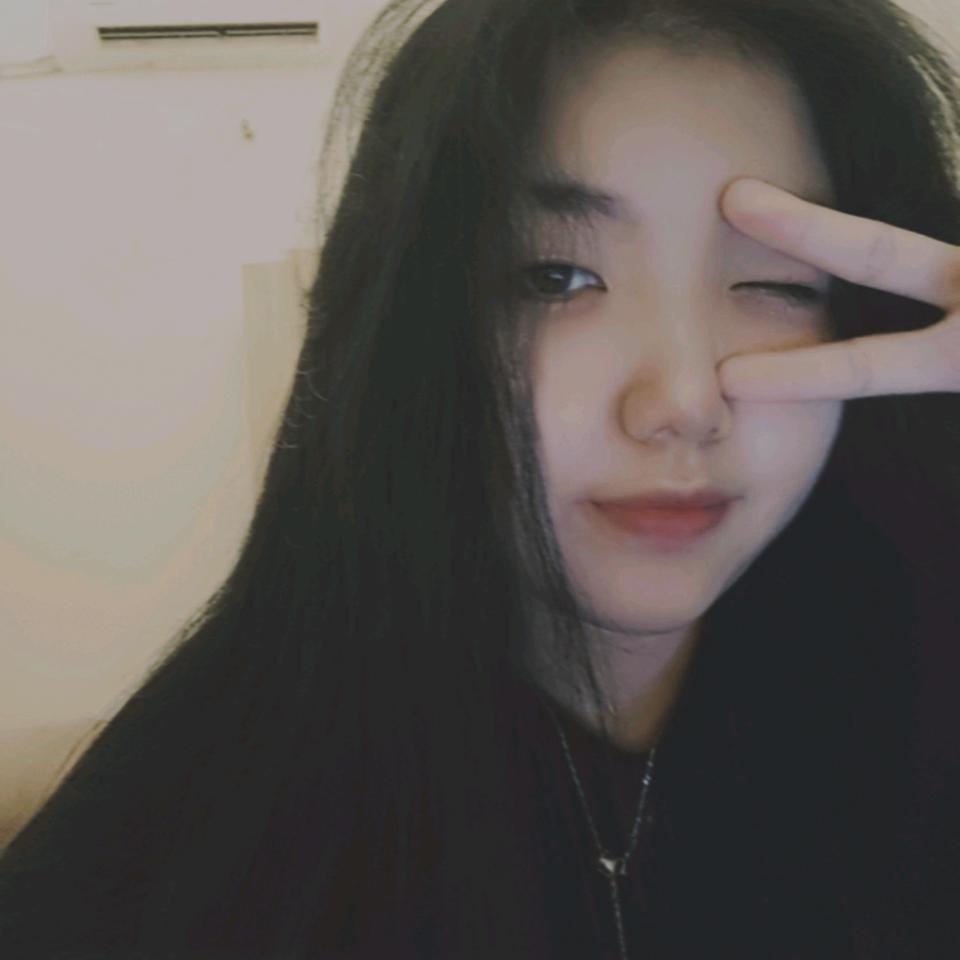 Ay桃桃