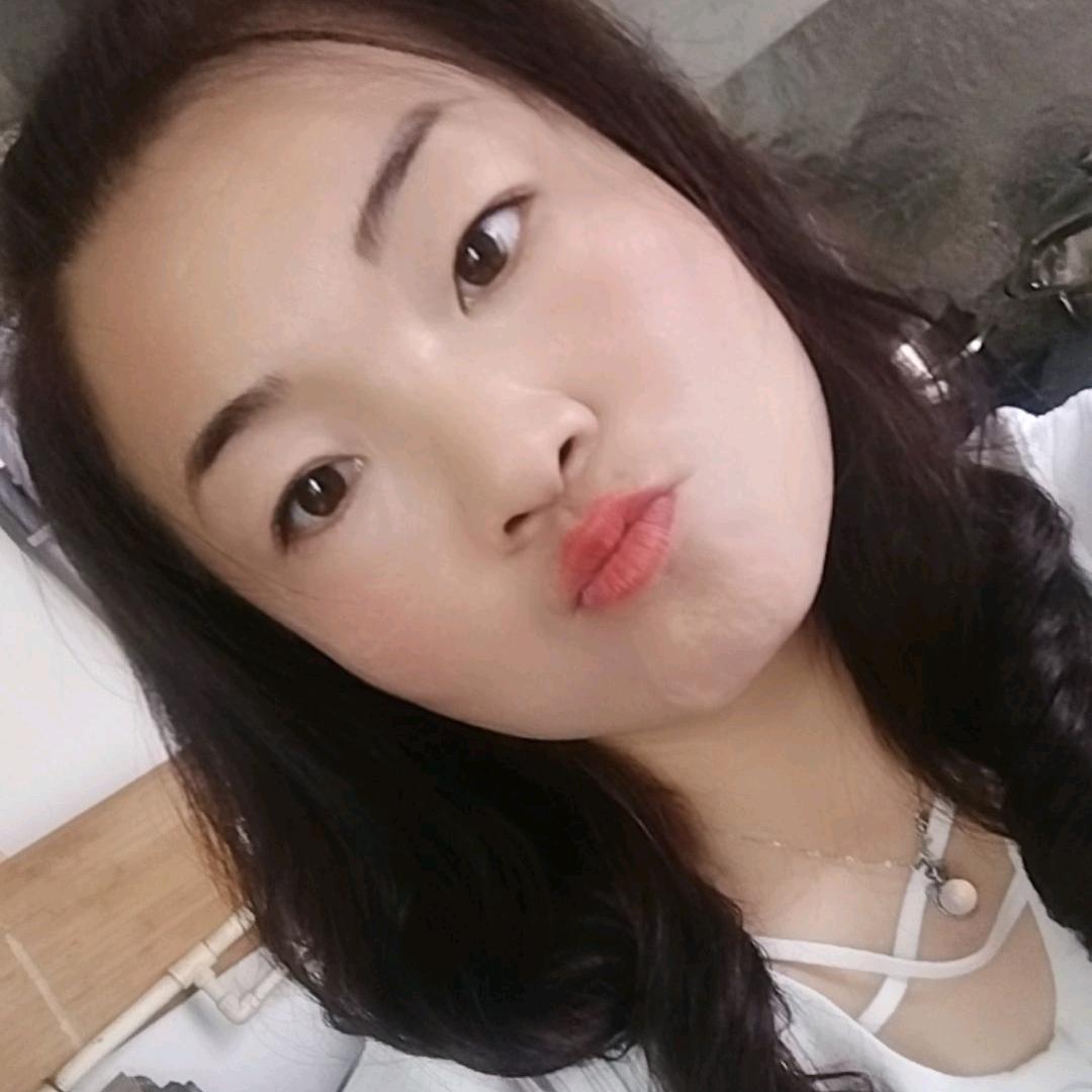 妮儿，：一个家庭工作室按摩拔罐刮痧美容